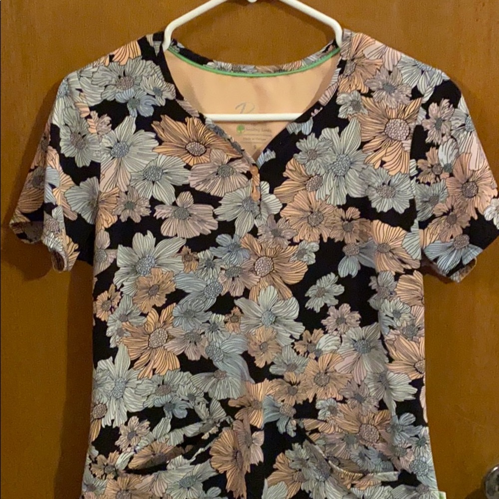 Small womens scrub top